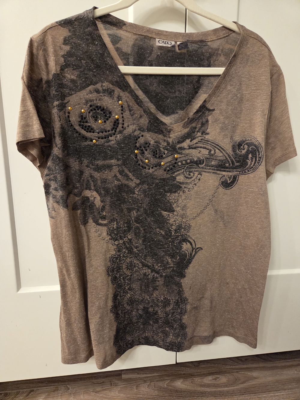 Cato Taupe V-Neck Tee with Black Graphic and Gold Studs